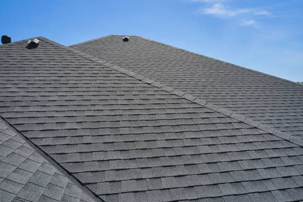 Best Roof Moss and Algae Removal  in Bonadelle Ranchos, CA